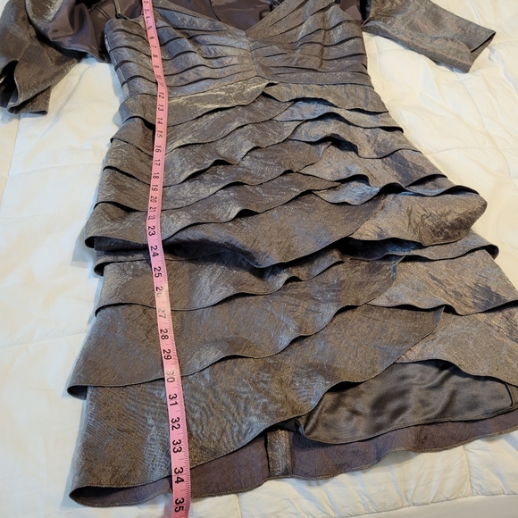 Adrianna Papell women's  Shutter-Pleated Dress + Jacket size 12 - Picture 7 of 12